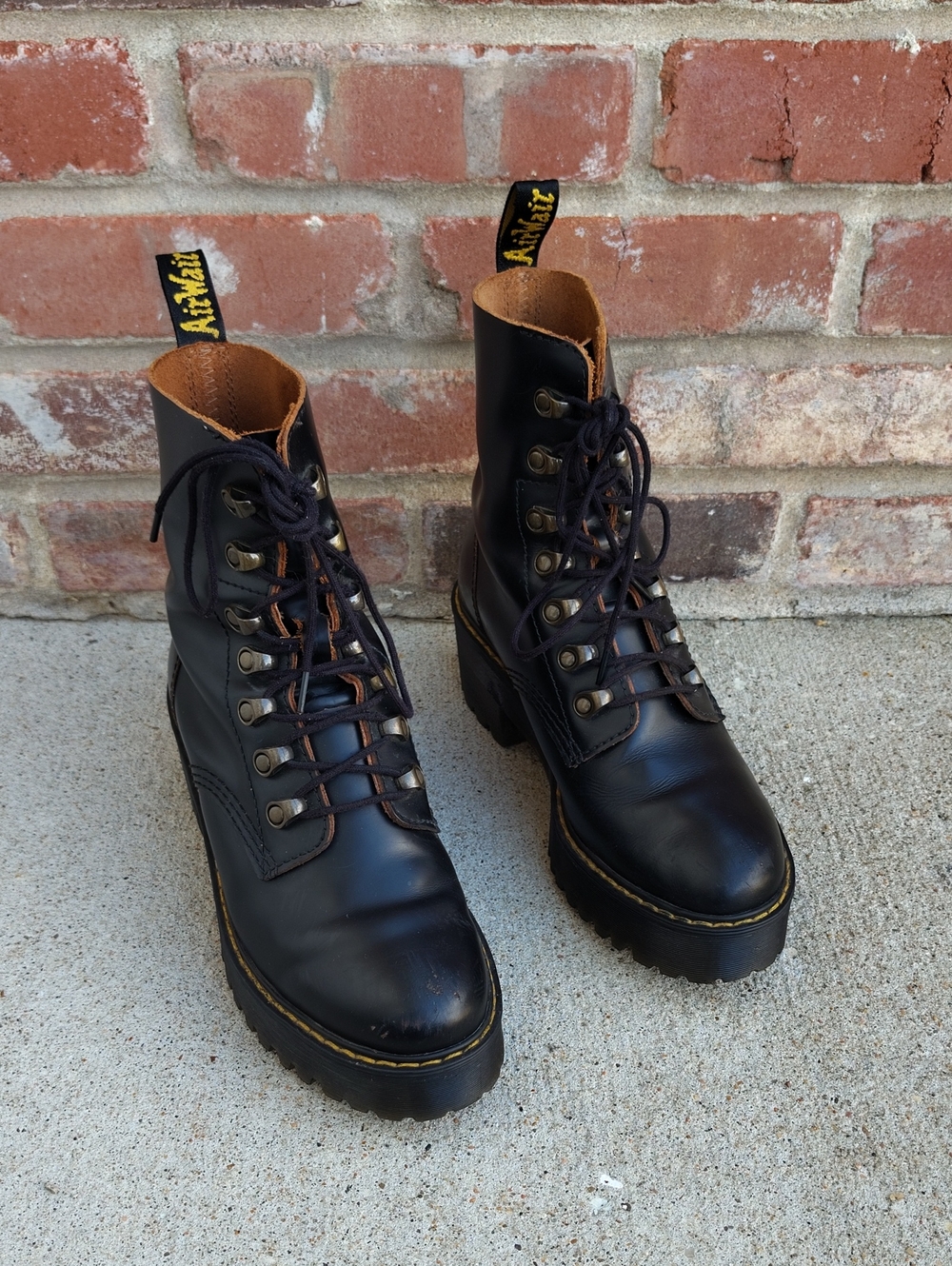 Dr Martens Leona Vintage Smooth Leather Heeled Platform Boots Size 7 Grunge - Picture 4 of 17